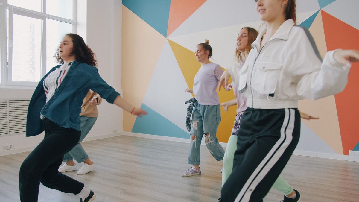 八王子 ダンスレッスン 学生 社会人